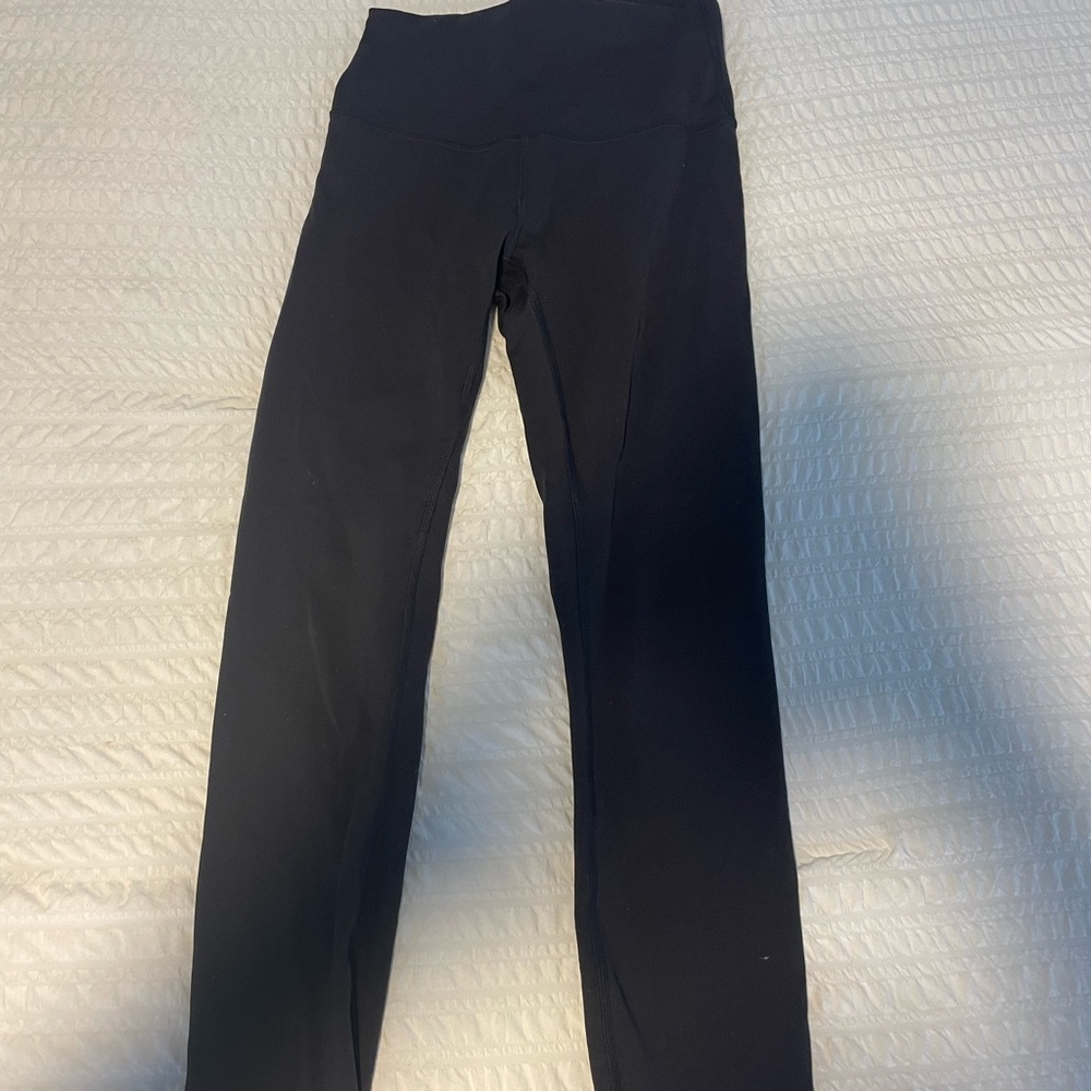 black lulu leggings